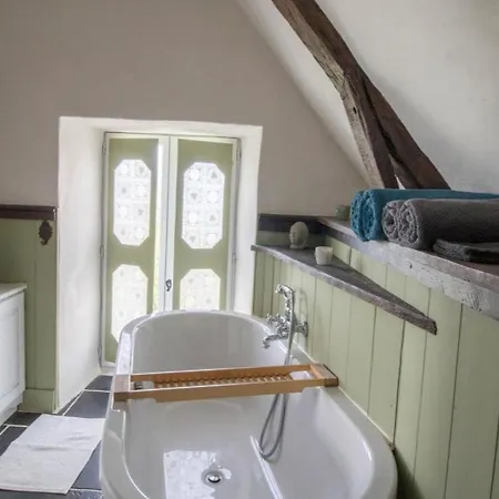 Holiday home Domaine Des Roses - Gite Anemone *